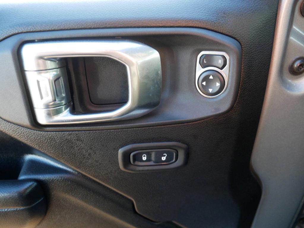 used 2021 Jeep Wrangler Unlimited car, priced at $23,750