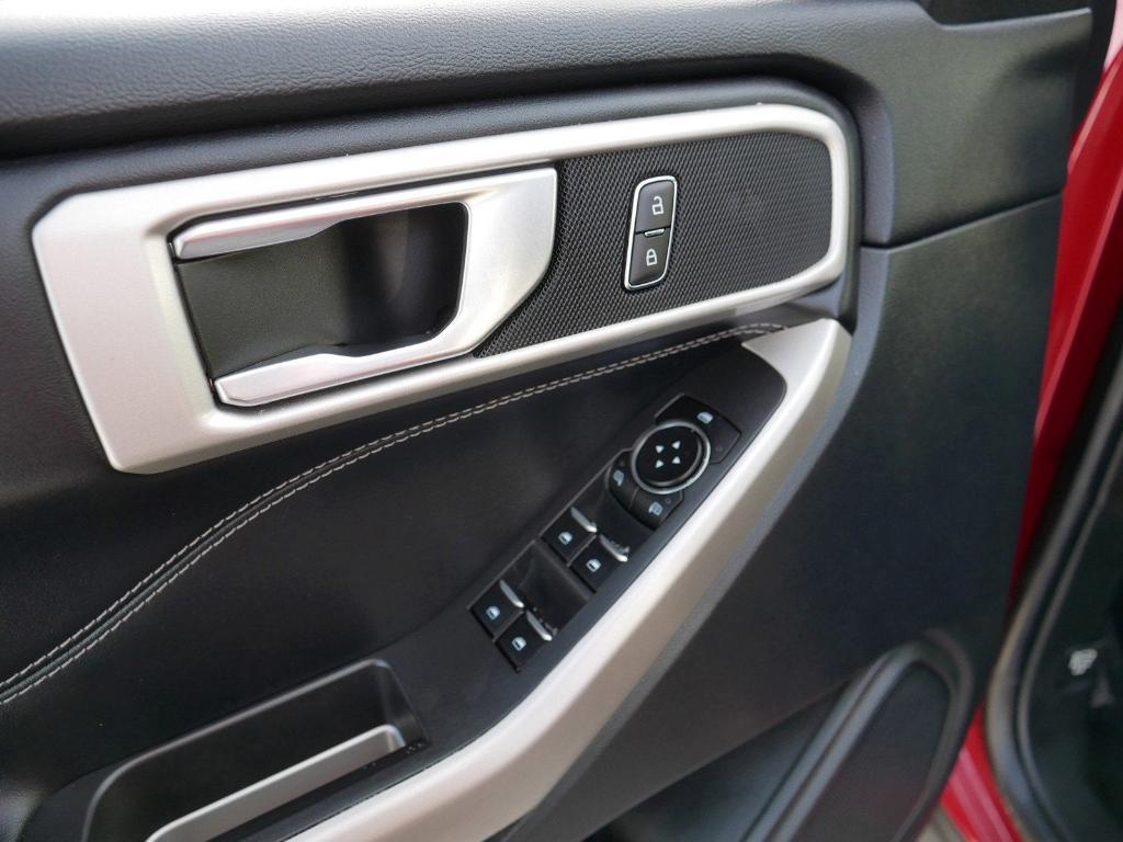 used 2022 Ford Explorer car, priced at $31,000