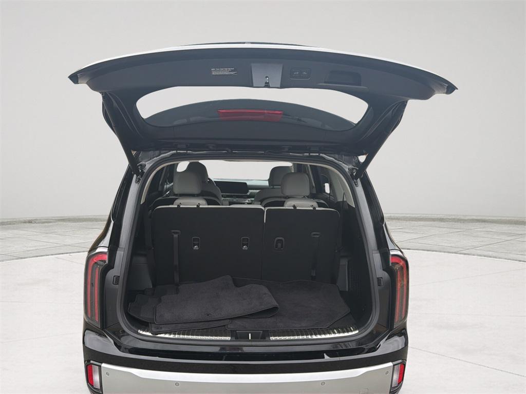 used 2024 Kia Telluride car, priced at $37,772