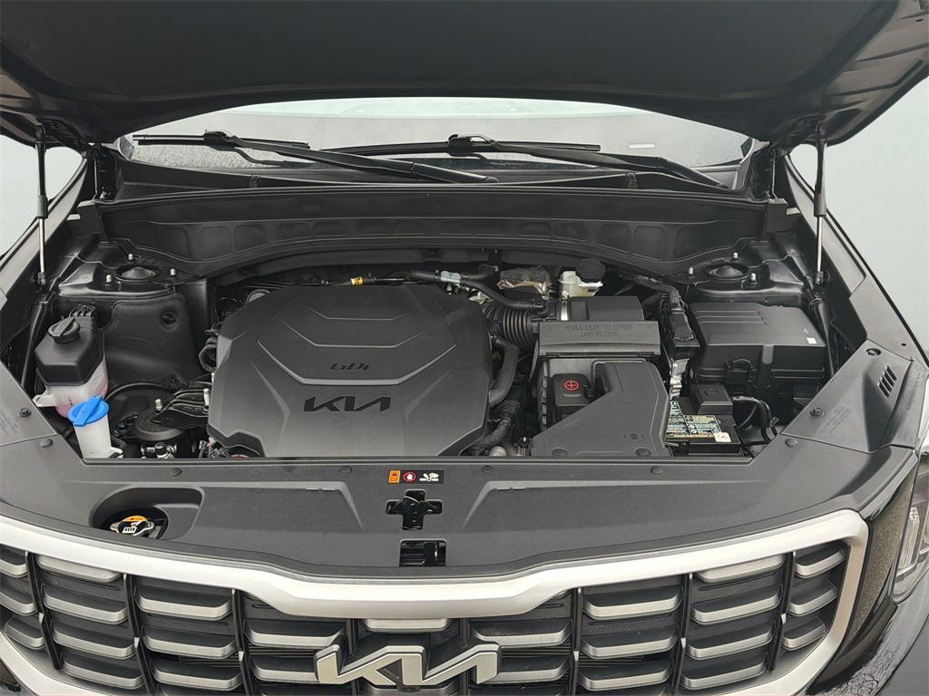used 2024 Kia Telluride car, priced at $37,772