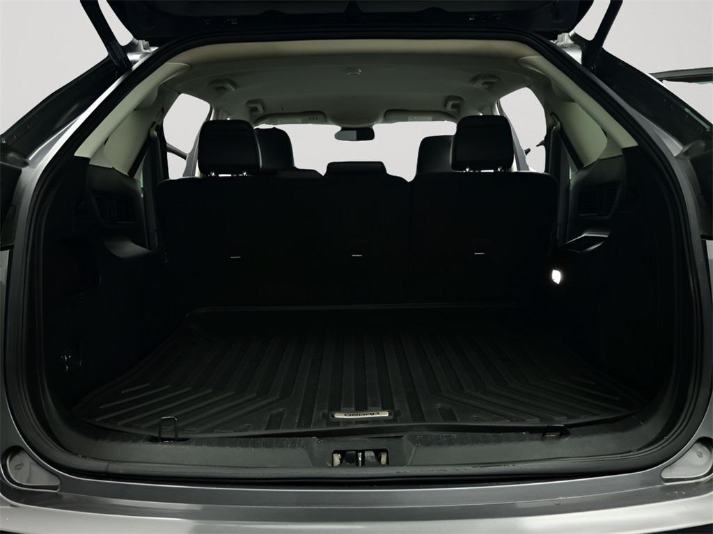 used 2022 Ford Edge car, priced at $22,998