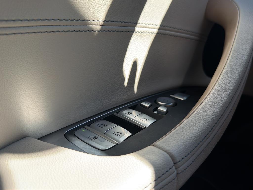 BMW X3 view 34
