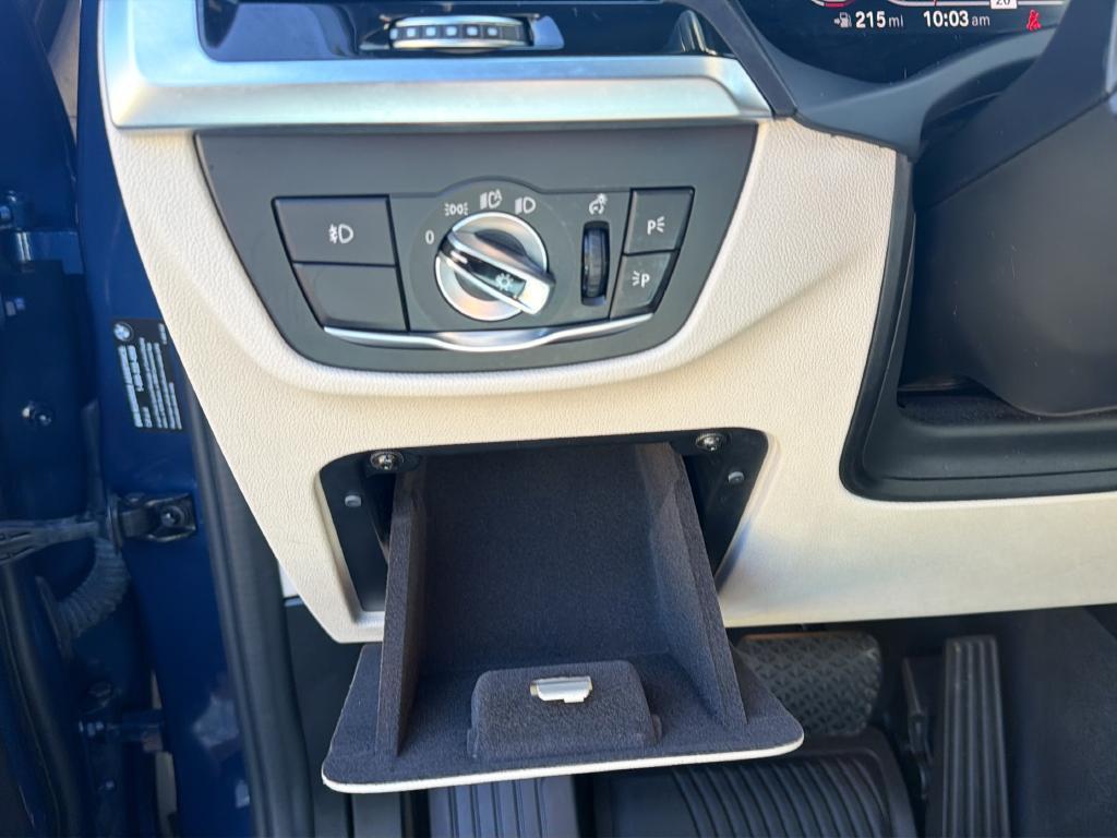 BMW X3 view 28