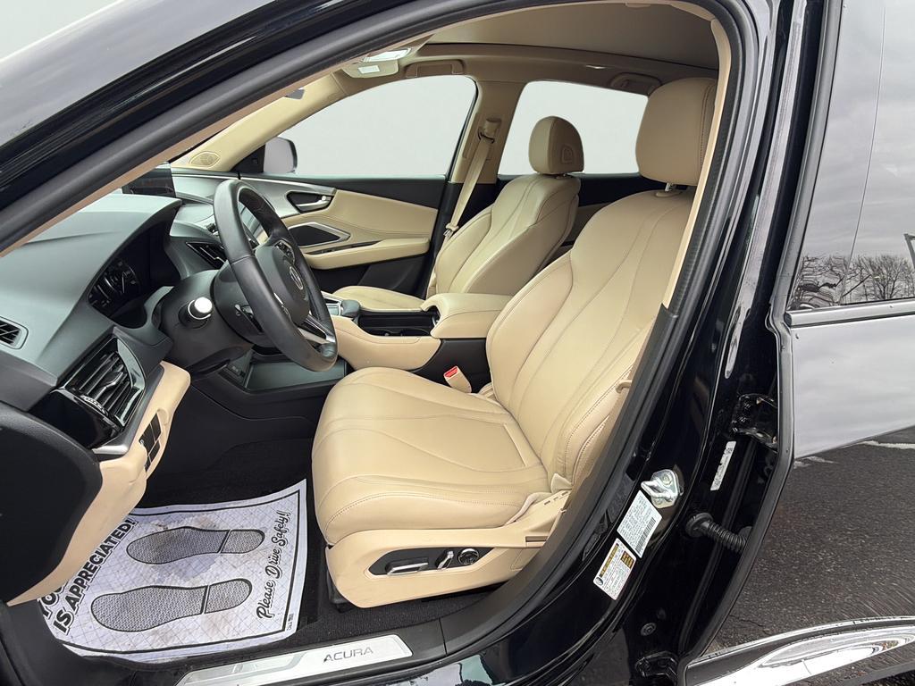 used 2024 Acura RDX car, priced at $35,981