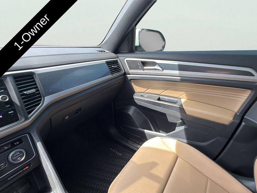 used 2021 Volkswagen Atlas Cross Sport car, priced at $20,788