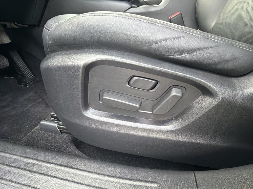 used 2023 Mazda CX-9 car, priced at $27,976