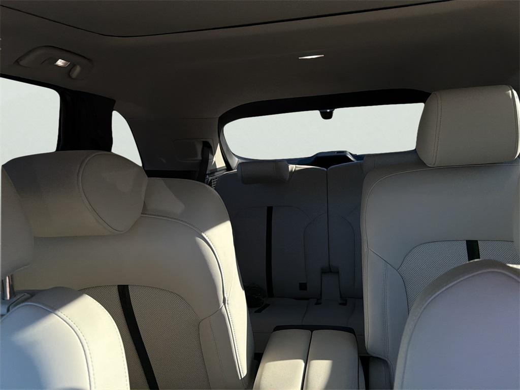 used 2024 Mazda CX-90 car, priced at $48,394