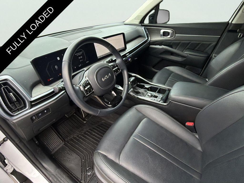 used 2024 Kia Sorento car, priced at $35,273
