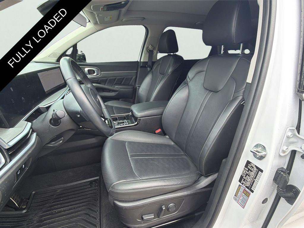 used 2024 Kia Sorento car, priced at $35,273