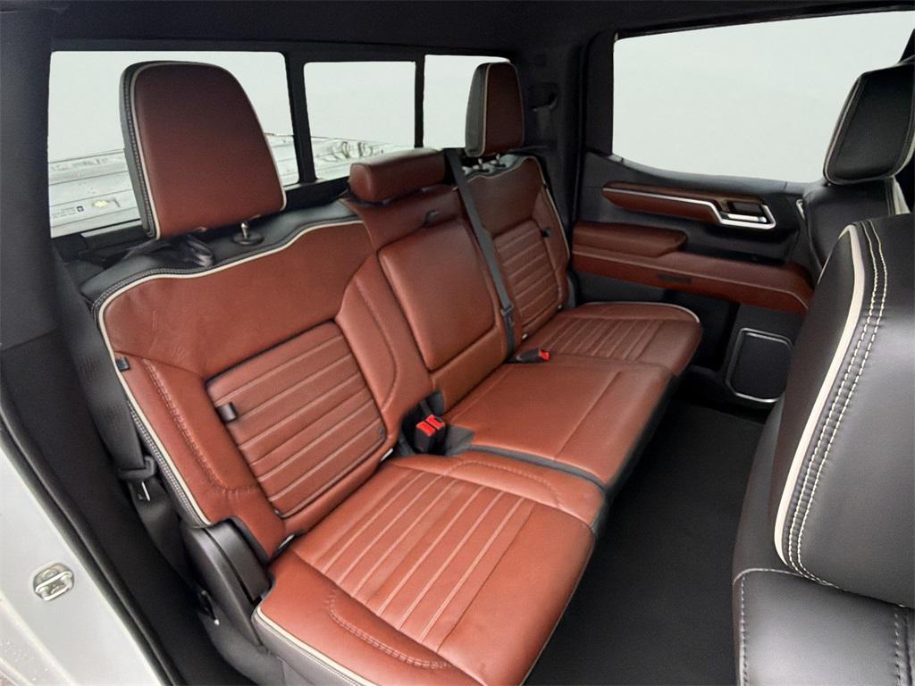 used 2023 GMC Sierra 1500 car, priced at $58,916