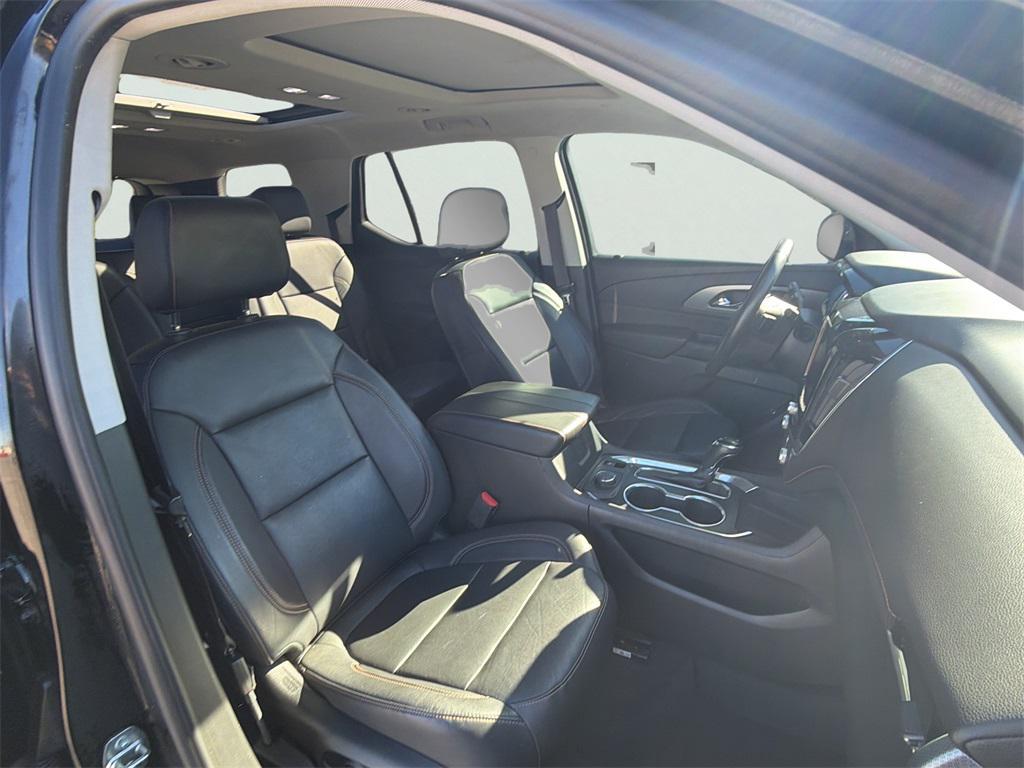 used 2019 Chevrolet Traverse car, priced at $24,897