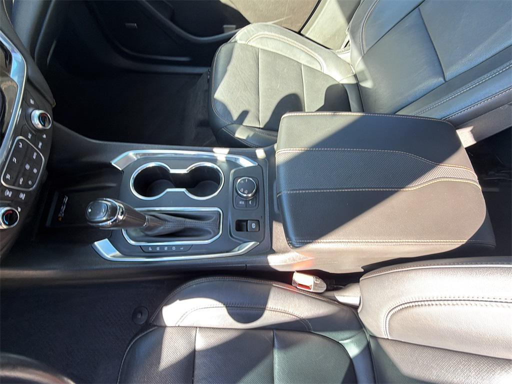 used 2019 Chevrolet Traverse car, priced at $24,897