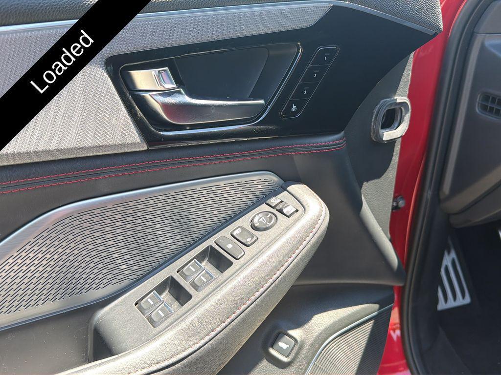 used 2023 Acura MDX car, priced at $44,558