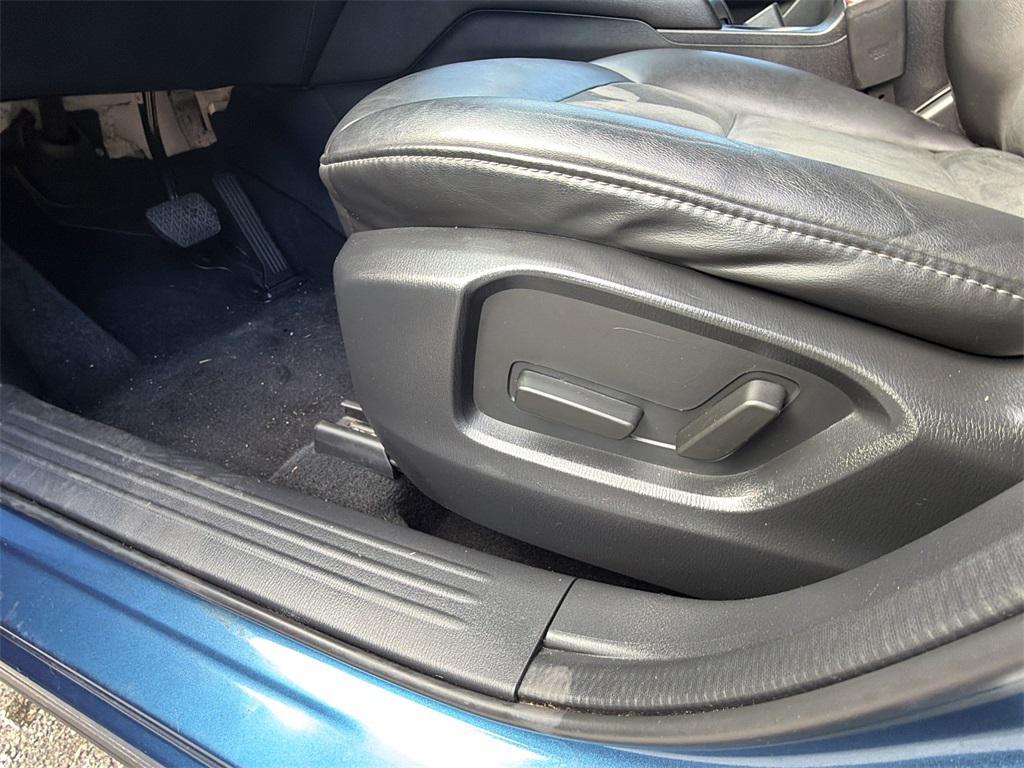 used 2023 Mazda CX-5 car, priced at $24,983