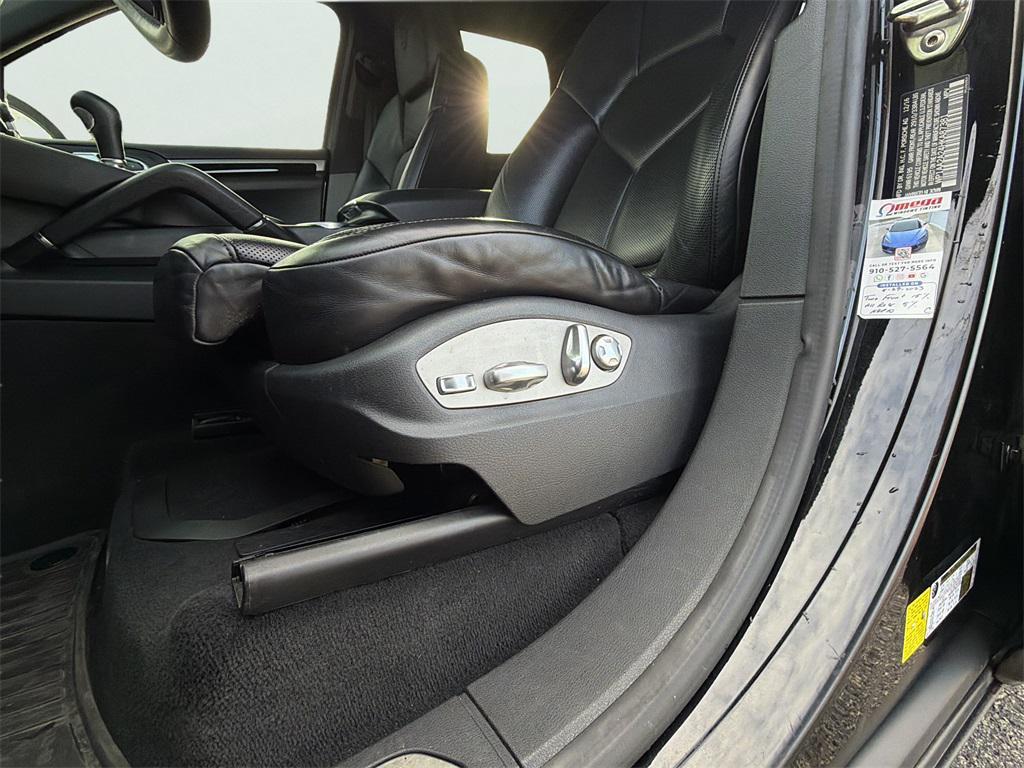 used 2017 Porsche Cayenne car, priced at $20,998