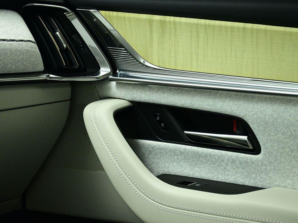 new 2025 Mazda CX-90 car, priced at $59,000
