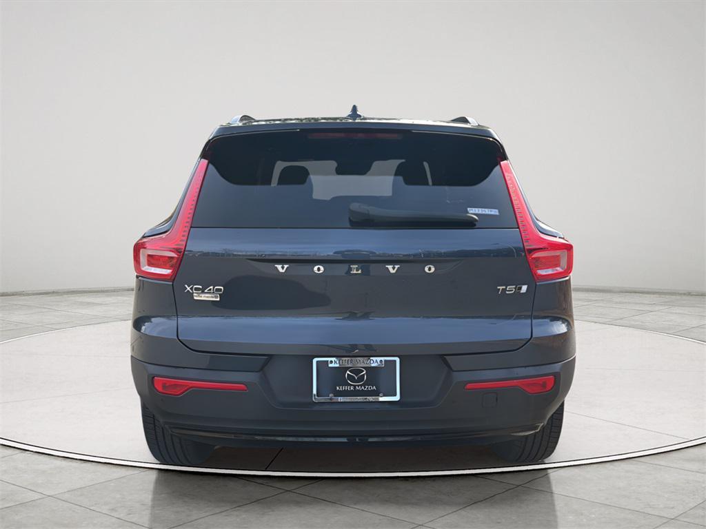 used 2022 Volvo XC40 car, priced at $23,975