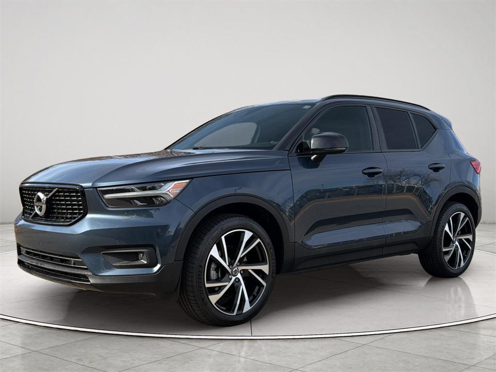 used 2022 Volvo XC40 car, priced at $23,975