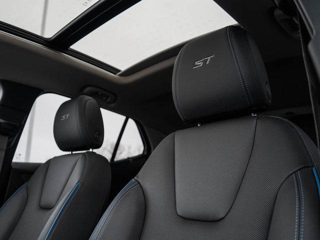 new 2026 Buick Encore GX car, priced at $31,435