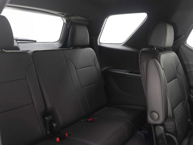 used 2022 Chevrolet Traverse car, priced at $26,998