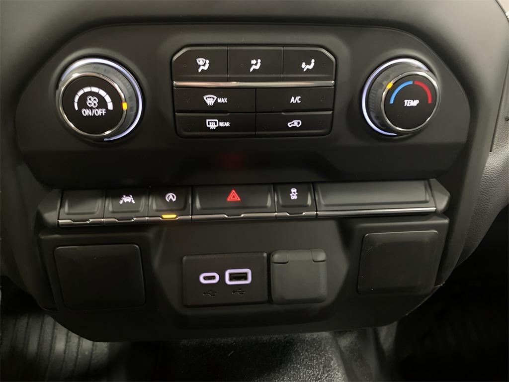 new 2025 Chevrolet Silverado 1500 car, priced at $36,924