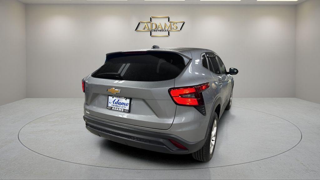 used 2024 Chevrolet Trax car, priced at $18,988