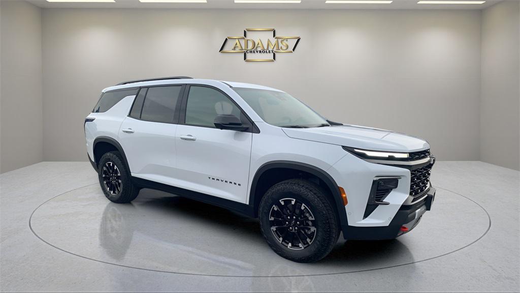 new 2026 Chevrolet Traverse car, priced at $54,355