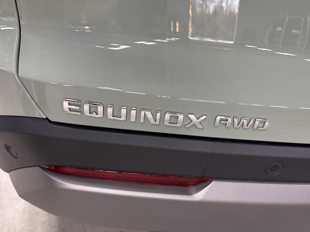 new 2026 Chevrolet Equinox car, priced at $29,900