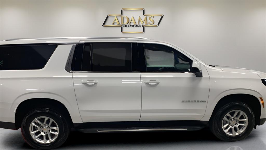 new 2026 Chevrolet Suburban car, priced at $65,600