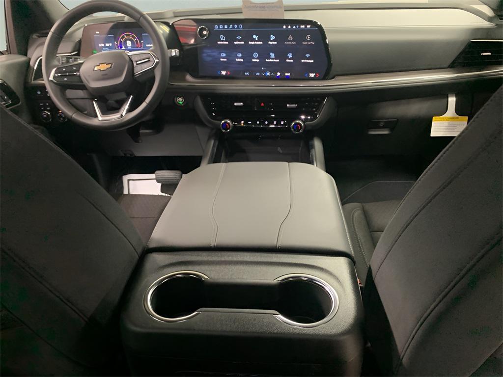 new 2026 Chevrolet Suburban car, priced at $65,600