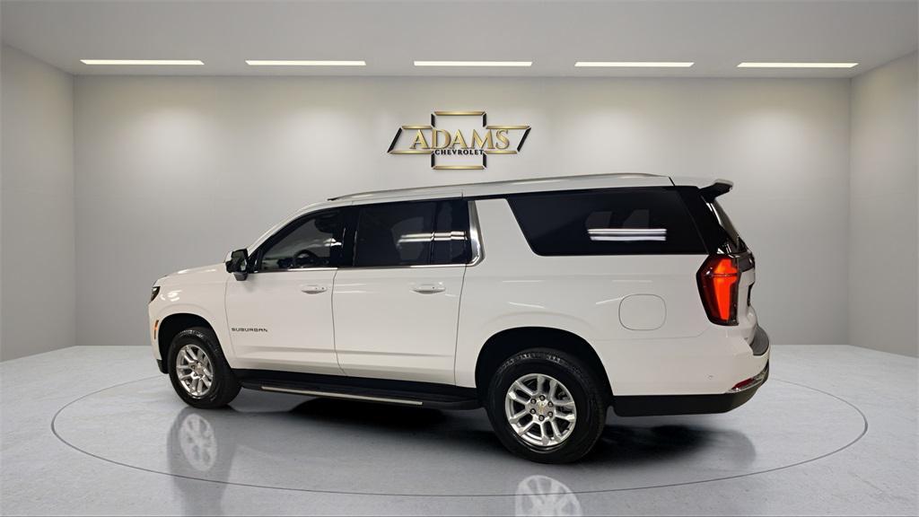 new 2026 Chevrolet Suburban car, priced at $65,600