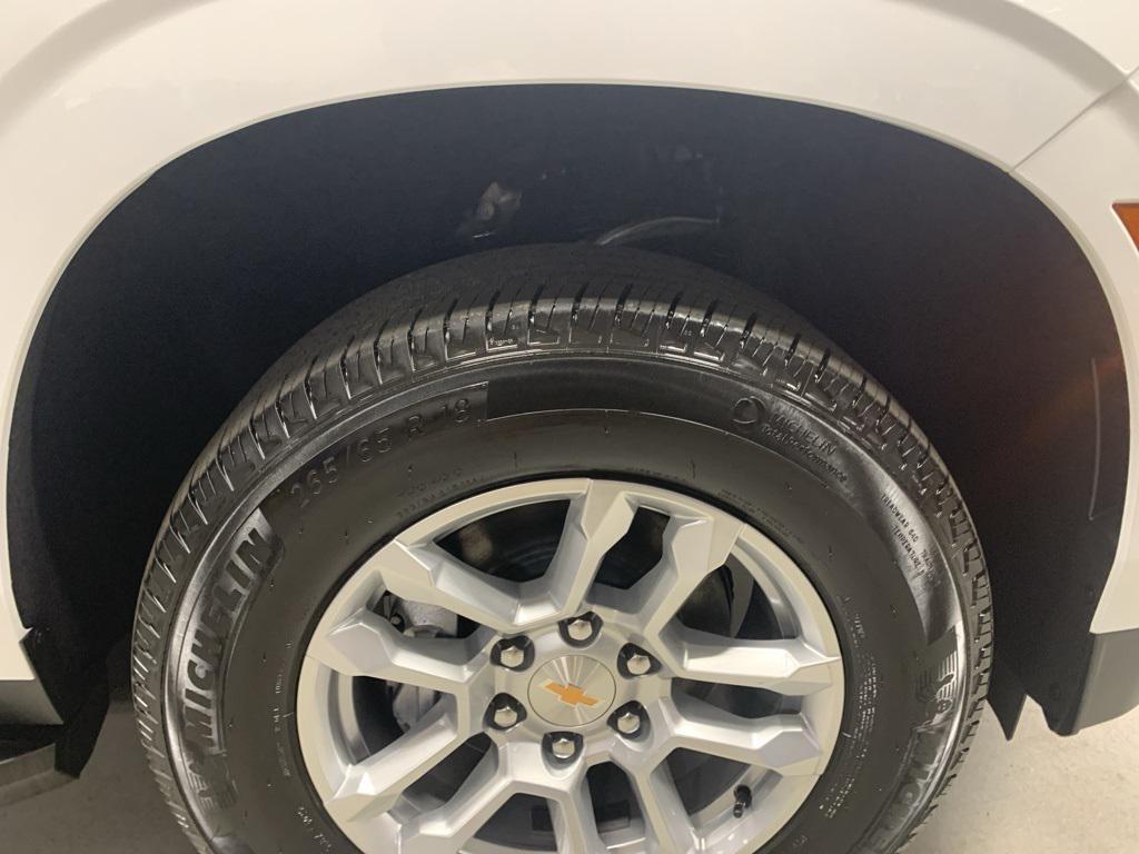 new 2026 Chevrolet Suburban car, priced at $65,600