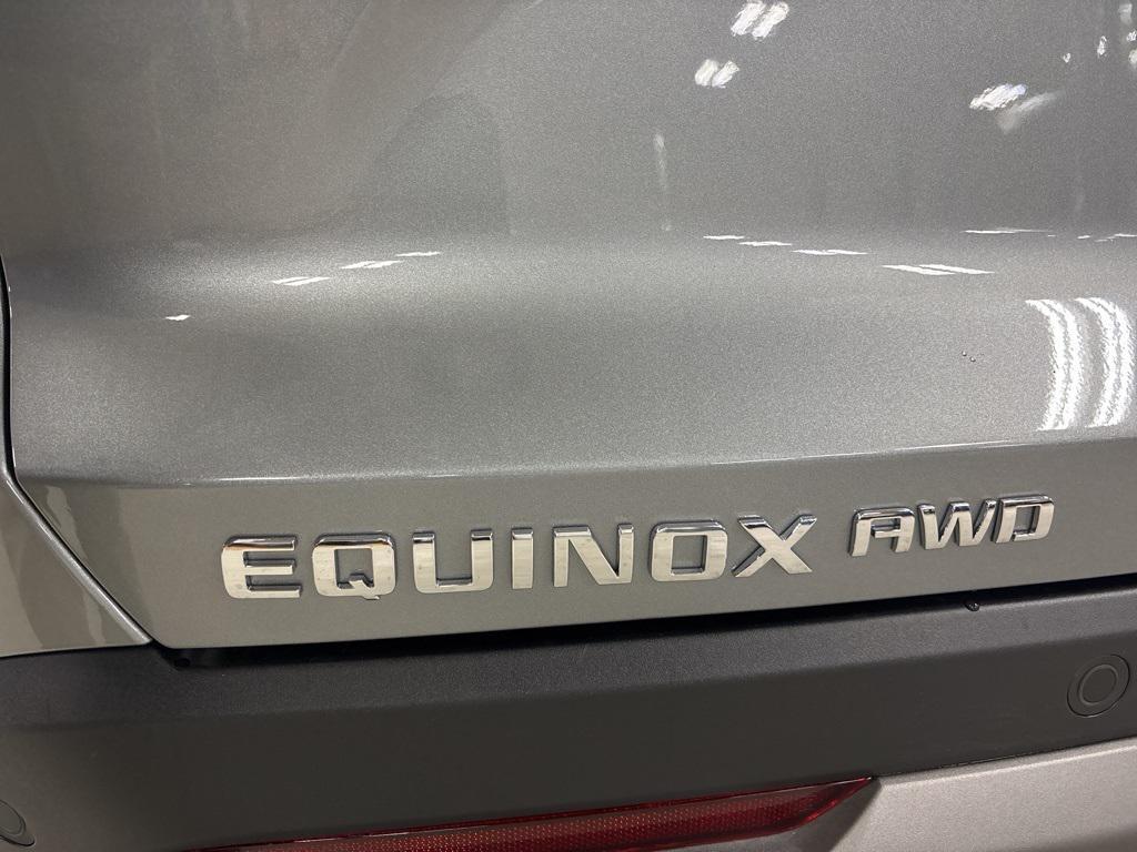 new 2026 Chevrolet Equinox car, priced at $29,900