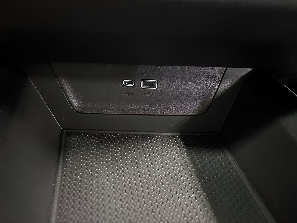 new 2026 Chevrolet Equinox car, priced at $30,400