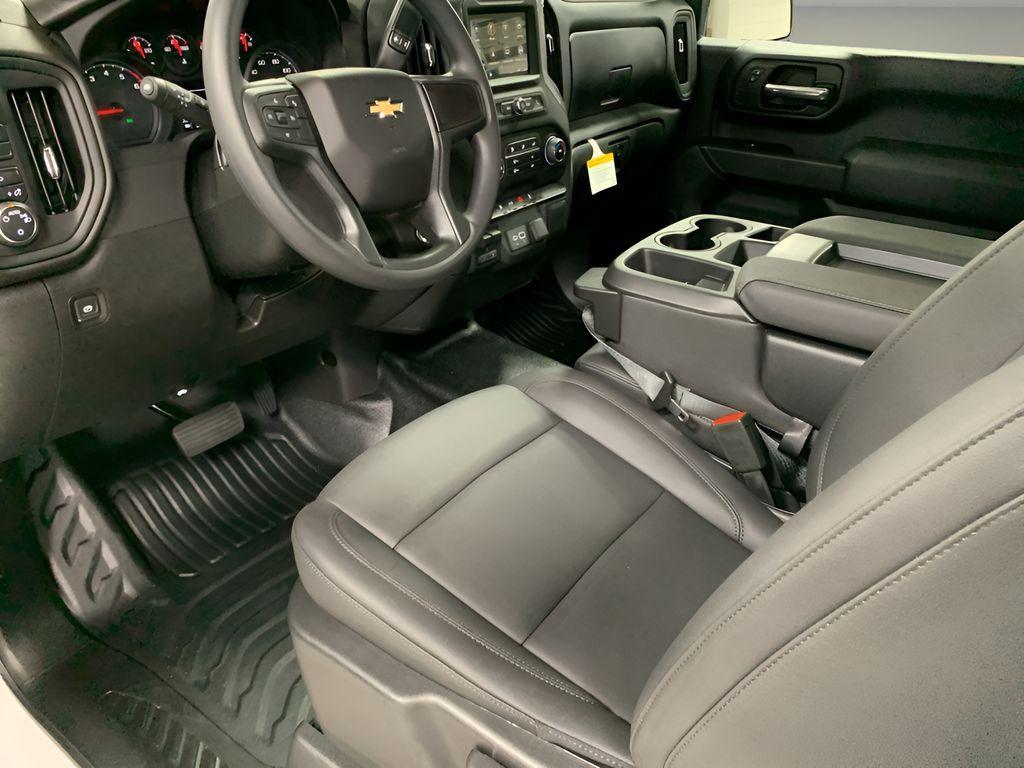 new 2025 Chevrolet Silverado 2500 car, priced at $45,880