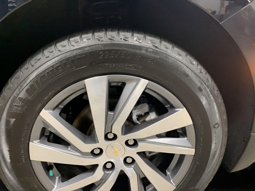 used 2023 Chevrolet Equinox car, priced at $21,900