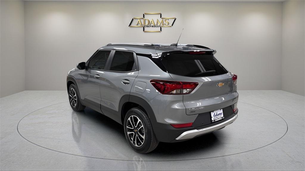 new 2026 Chevrolet TrailBlazer car, priced at $27,670