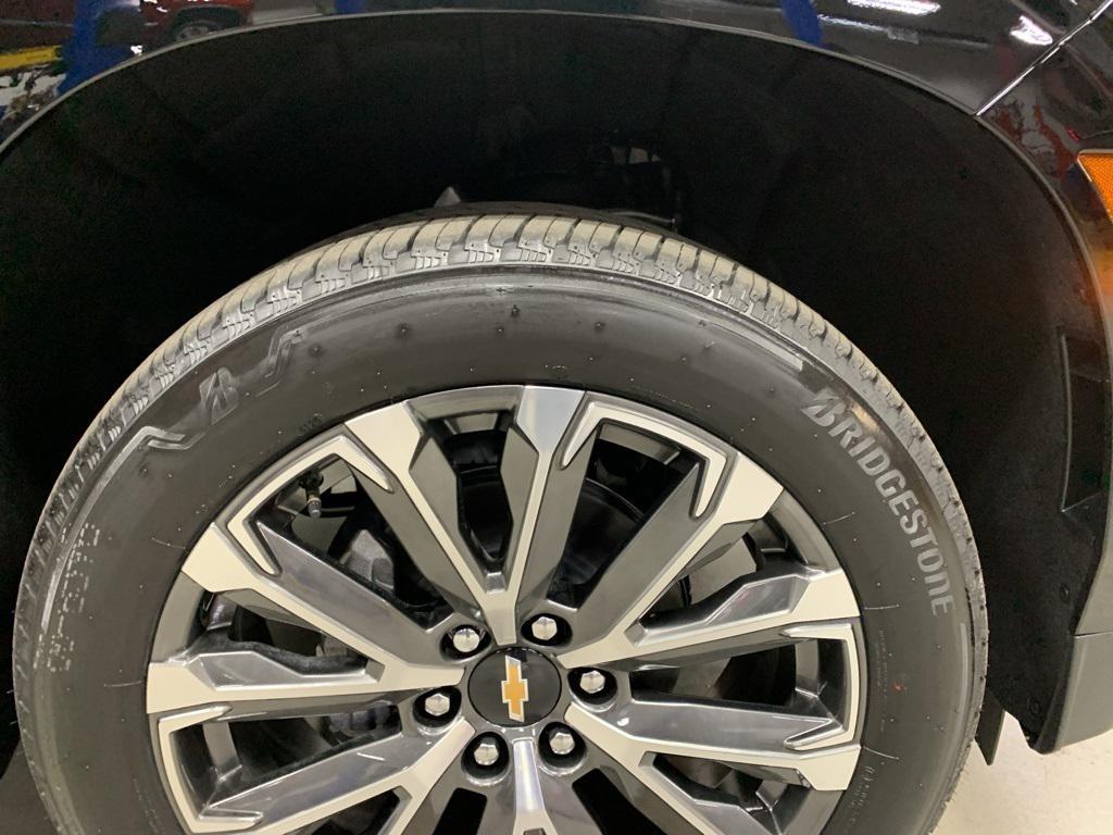 new 2026 Chevrolet Suburban car, priced at $87,690