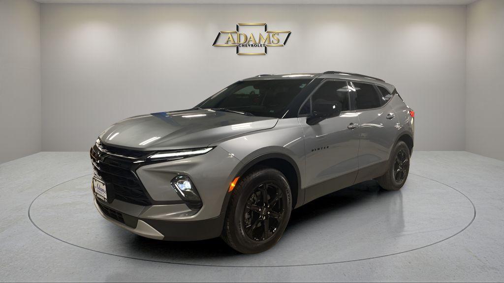 new 2025 Chevrolet Blazer car, priced at $38,347