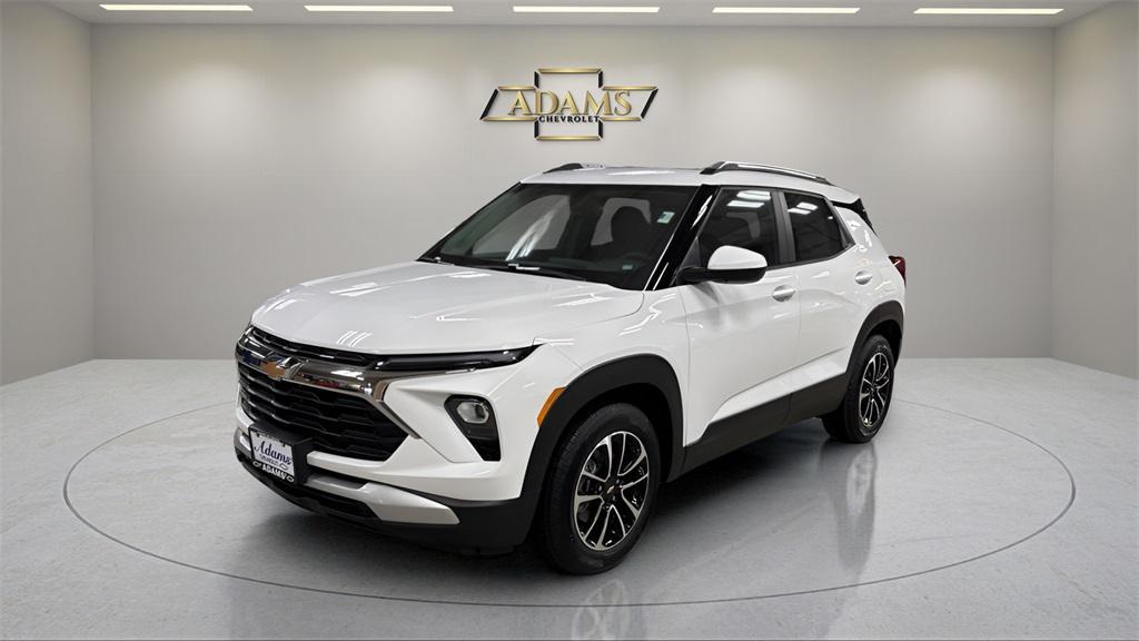 new 2026 Chevrolet TrailBlazer car, priced at $27,975