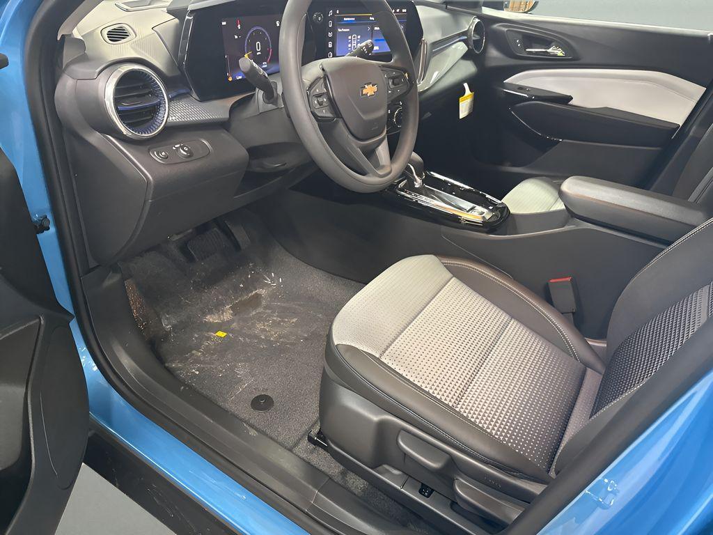 new 2026 Chevrolet Trax car, priced at $22,695