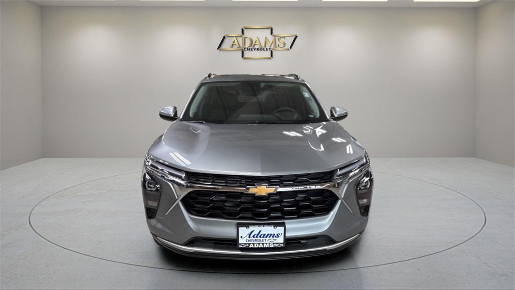 new 2026 Chevrolet Trax car, priced at $23,290
