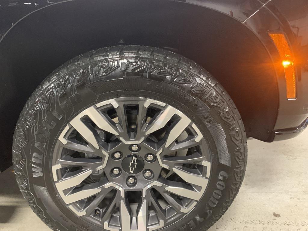 used 2025 Chevrolet Tahoe car, priced at $64,885