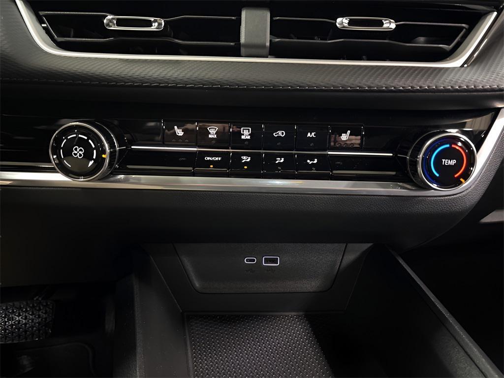 new 2026 Chevrolet Equinox car, priced at $30,935