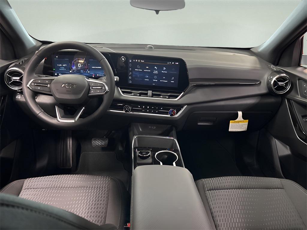 new 2026 Chevrolet Equinox car, priced at $30,440