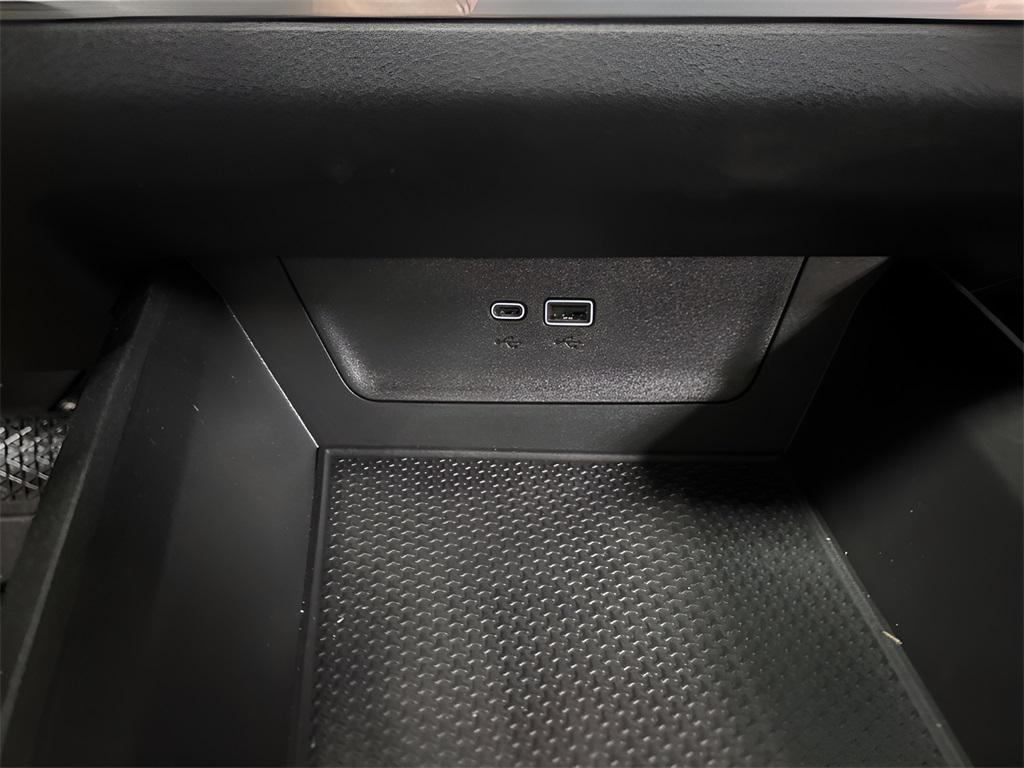 new 2026 Chevrolet Equinox car, priced at $30,440