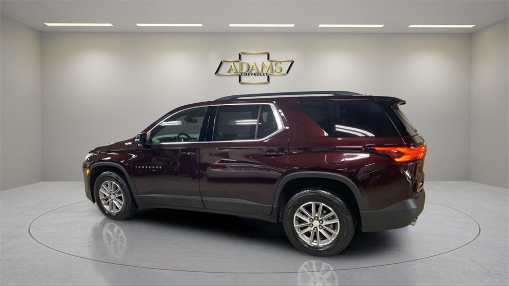 used 2023 Chevrolet Traverse car, priced at $27,988