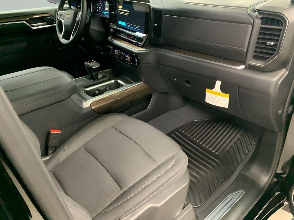 new 2026 Chevrolet Silverado 1500 car, priced at $50,000