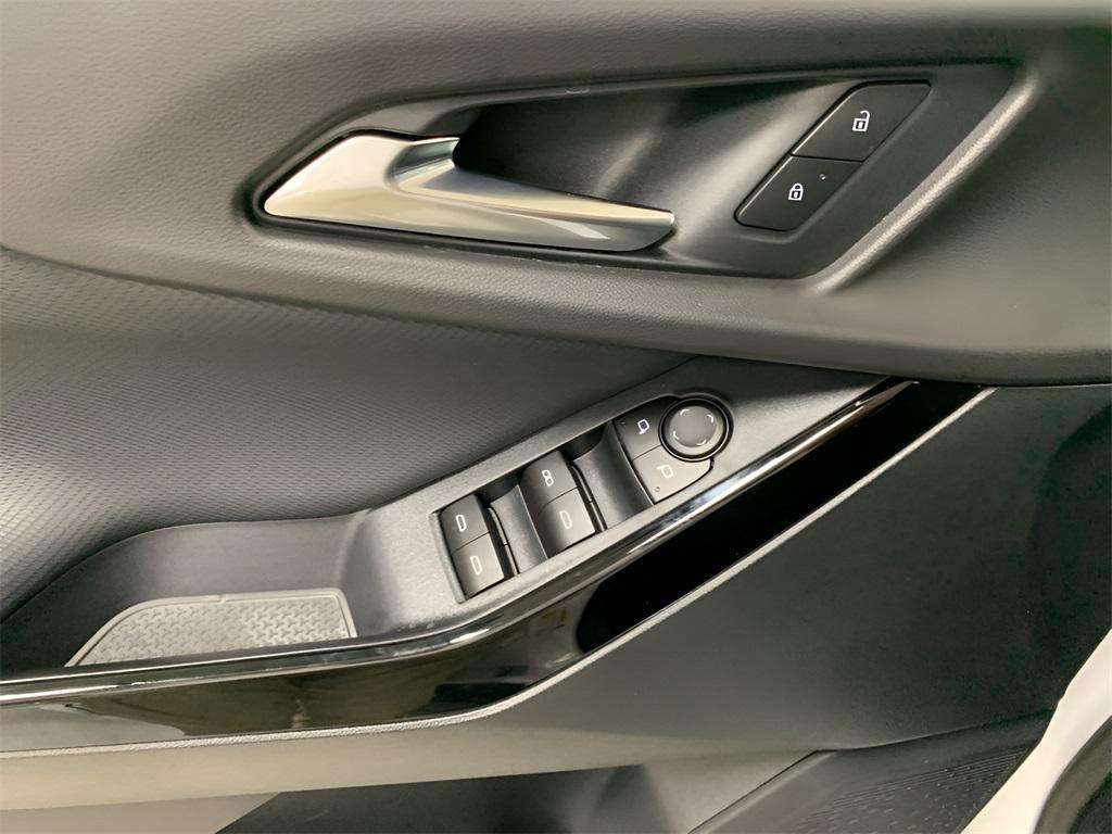 new 2026 Chevrolet Equinox car, priced at $31,385