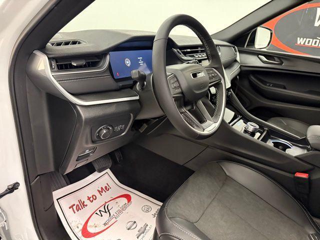 new 2025 Jeep Grand Cherokee L car, priced at $42,848